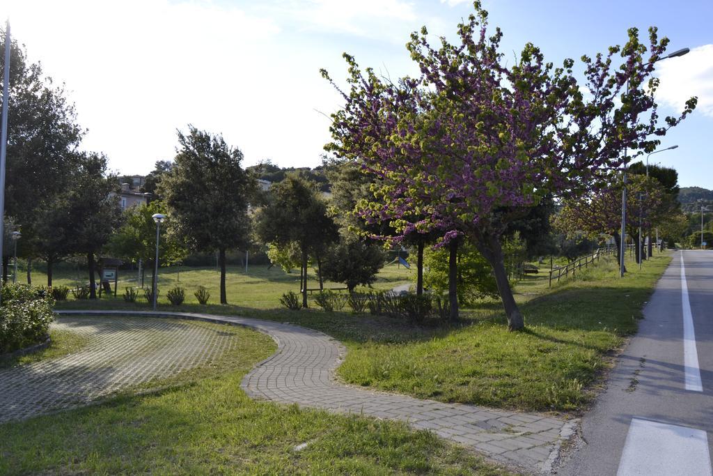 Via Dante 10 Apartment Sirolo Luaran gambar